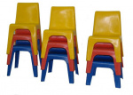 Židle plastová modrá nebo červená - sleva 50% | 34 cm